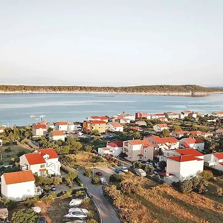 Apartman Barbat 17 *